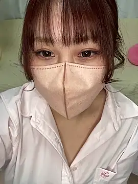 Snapshot of reika33 chatting on 02/20/26, 07:21 reika33 online show from 02/20/26, 07:21