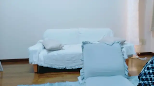 Snapshot of mirei-xxx chatting on 11/28/25, 07:33 mirei-xxx online show from 11/28/25, 07:33