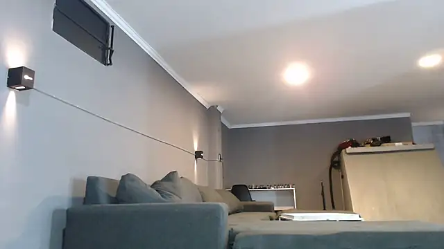 mickystrumia23 online show from 04/18/26, 06:01