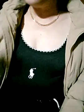 small-house123 online show from 11/20/25, 01:00