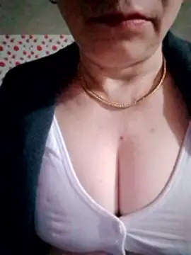 small-house123 online show from 02/07/26, 10:57