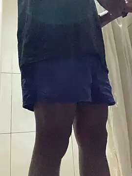 Ndodemnyamaxh online show from 11/17/25, 04:18