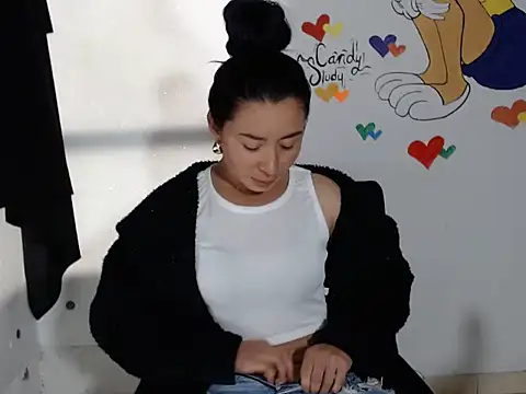 Snapshot of NathyMilf_ chatting on 11/01/25, 12:18 NathyMilf  online show from 11/01/25, 12:18