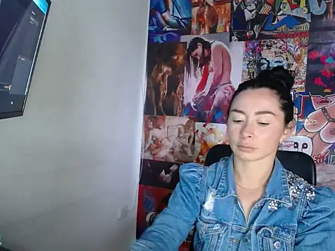 NathyMilf  online show from 11/10/25, 12:15