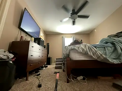 Snapshot of Antnjon chatting on 12/03/25, 07:56 Antnjon online show from 12/03/25, 07:56