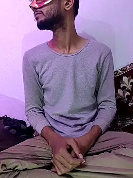 baby Cpl21 online show from 12/19/25, 11:23