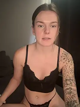 LisaFreierxx online show from 11/05/25, 02:39