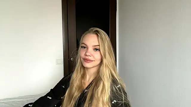 SweetAmelia69 online show from 11/06/25, 05:52