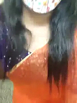 Snapshot of mouni499 chatting on 11/02/25, 08:17 mouni499 online show from 11/02/25, 08:17