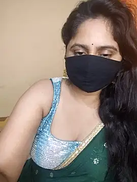 mouni499 online show from 07/03/26, 08:32