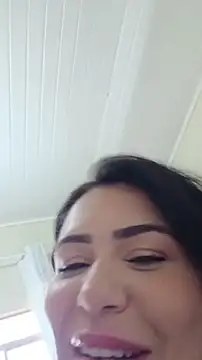 Snapshot of Allyardosia chatting on 11/24/25, 07:46 Allyardosia online show from 11/24/25, 07:46