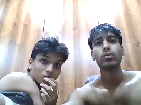 Snapshot of zobuuuu chatting on 11/01/25, 05:59 zobuuuu online show from 11/01/25, 05:59