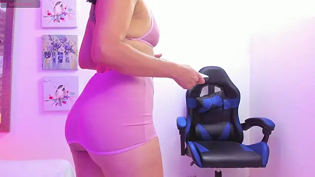 Mia Sensation  online show from 04/23/26, 09:06