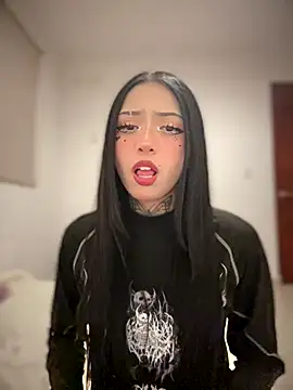 JIORYOvO online show from 12/22/25, 03:14