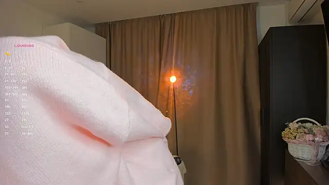 Xo Laura online show from 02/22/26, 06:39