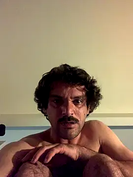 Snapshot of Cpat chatting on 11/01/25, 06:32 Cpat online show from 11/01/25, 06:32