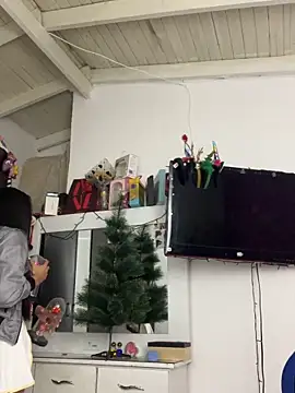 Milleradhara24 online show from 12/19/25, 12:28