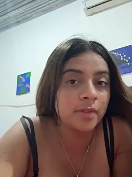 Snapshot of dulce_lian chatting on 11/12/25, 08:19 dulce lian online show from 11/12/25, 08:19