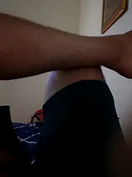 Snapshot of lucky5008 chatting on 11/02/25, 11:12 lucky5008 online show from 11/02/25, 11:12