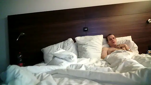 paulus52 online show from 11/08/25, 06:57