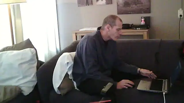 paulus52 online show from 12/05/25, 11:19