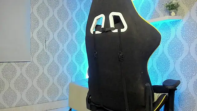 Boy savoy online show from 02/23/26, 07:39