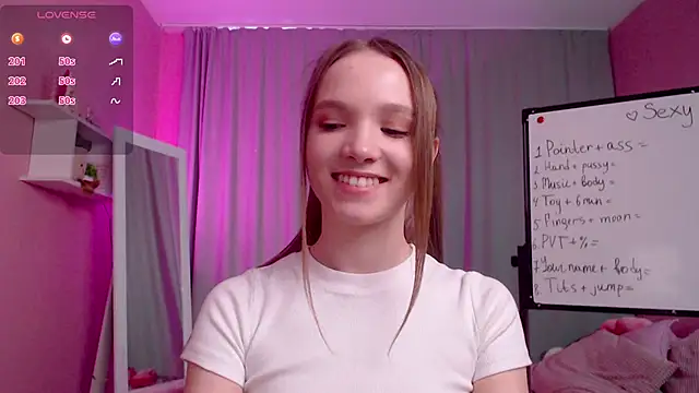 Adria Arjona online show from 03/31/26, 07:42