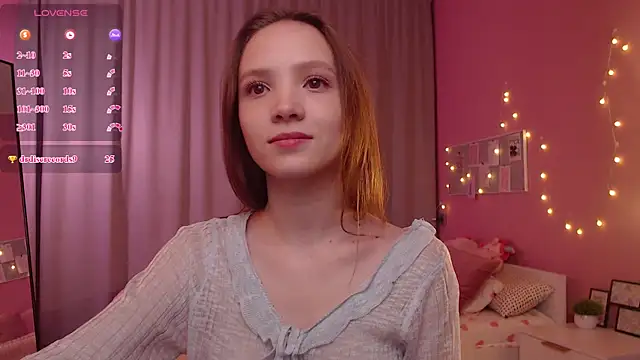 Snapshot of Adria_Arjona chatting on 06/13/26, 07:50 Adria Arjona online show from 06/13/26, 07:50