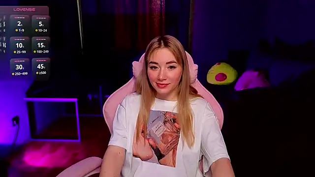 Rosie Mac online show from 04/04/26, 12:53