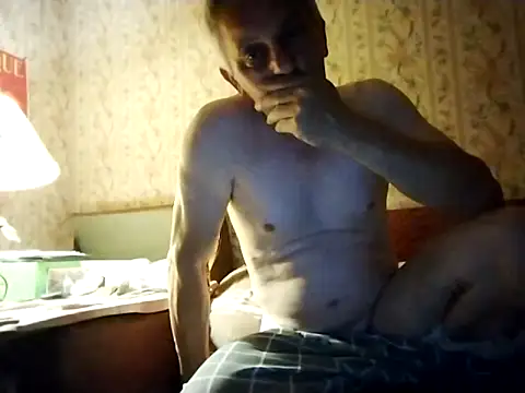 Snapshot of Naturi6 chatting on 05/22/26, 08:25 Naturi6 online show from 05/22/26, 08:25