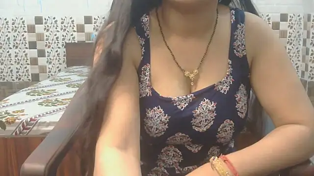Snapshot of Sneha_lovely01 chatting on 05/30/26, 07:49 Sneha lovely01 online show from 05/30/26, 07:49