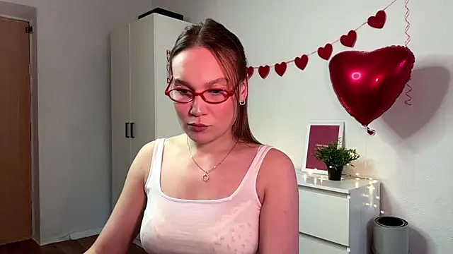 Snapshot of Kalli_ly chatting on 02/10/26, 02:10 Kalli ly online show from 02/10/26, 02:10