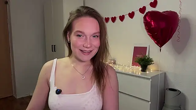 Snapshot of Kalli_ly chatting on 02/16/26, 02:24 Kalli ly online show from 02/16/26, 02:24