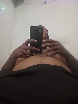 negrocomomisuerte online show from 12/17/25, 04:51