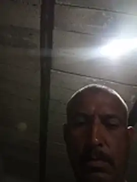 negrocomomisuerte online show from 04/01/26, 01:01