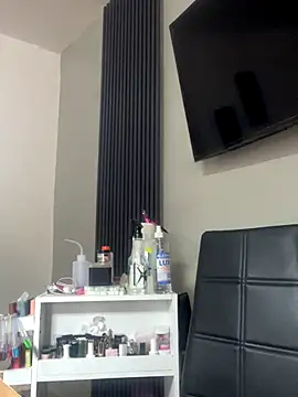 Snapshot of tata_jhonns chatting on 11/12/25, 06:30 tata jhonns online show from 11/12/25, 06:30