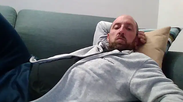luca beech88 online show from 04/27/26, 06:39