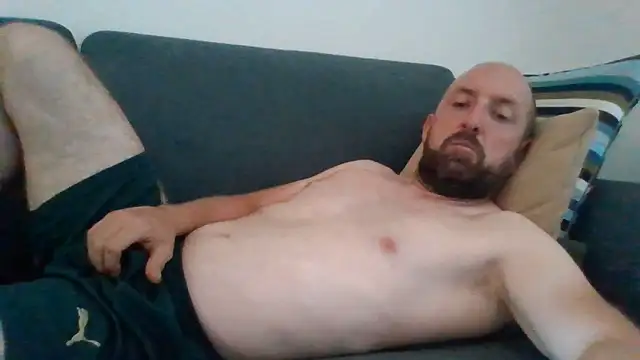 Snapshot of luca_beech88 chatting on 06/07/26, 10:52 luca beech88 online show from 06/07/26, 10:52