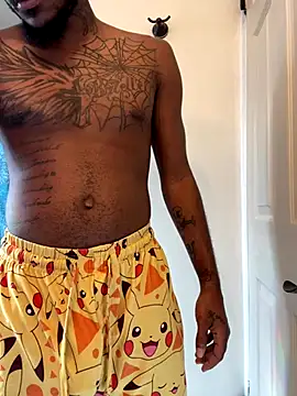 Snapshot of youngbull_dada chatting on 11/03/25, 05:47 youngbull dada online show from 11/03/25, 05:47