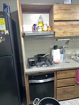 Snapshot of rossyhonney chatting on 11/26/25, 01:39 rossyhonney online show from 11/26/25, 01:39