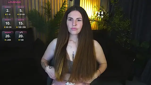 DanielaReign online show from 11/06/25, 01:45