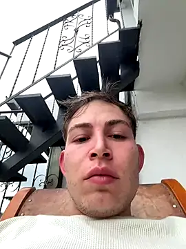 AlexanderBianchi2 online show from 12/19/25, 10:28