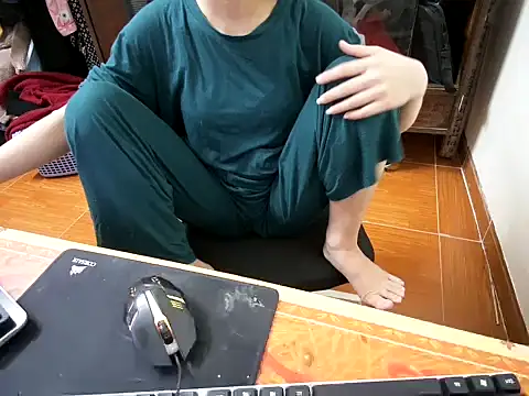 ---Lusi03--- online show from 03/11/26, 03:40