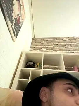 jiggy823 online show from 12/03/25, 05:26