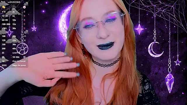 WICKEDEMBER online show from 04/11/26, 07:45