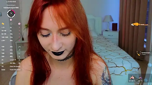 Snapshot of WICKEDEMBER chatting on 04/28/26, 02:27 WICKEDEMBER online show from 04/28/26, 02:27