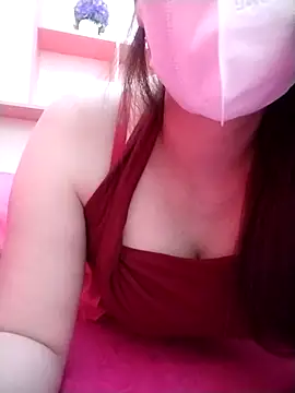 BeyeuCii99 online show from 11/24/25, 09:31