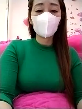 BeyeuCii99 online show from 11/28/25, 12:08