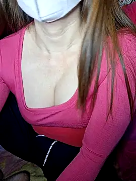 BeyeuCii99 online show from 11/30/25, 12:36