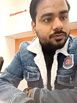 naughtyboyjii online show from 12/19/25, 05:14